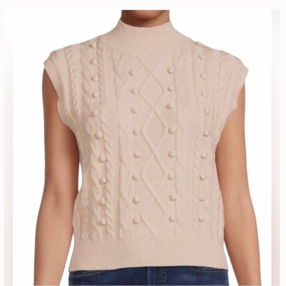 debut cable knit pom pom sweater vest